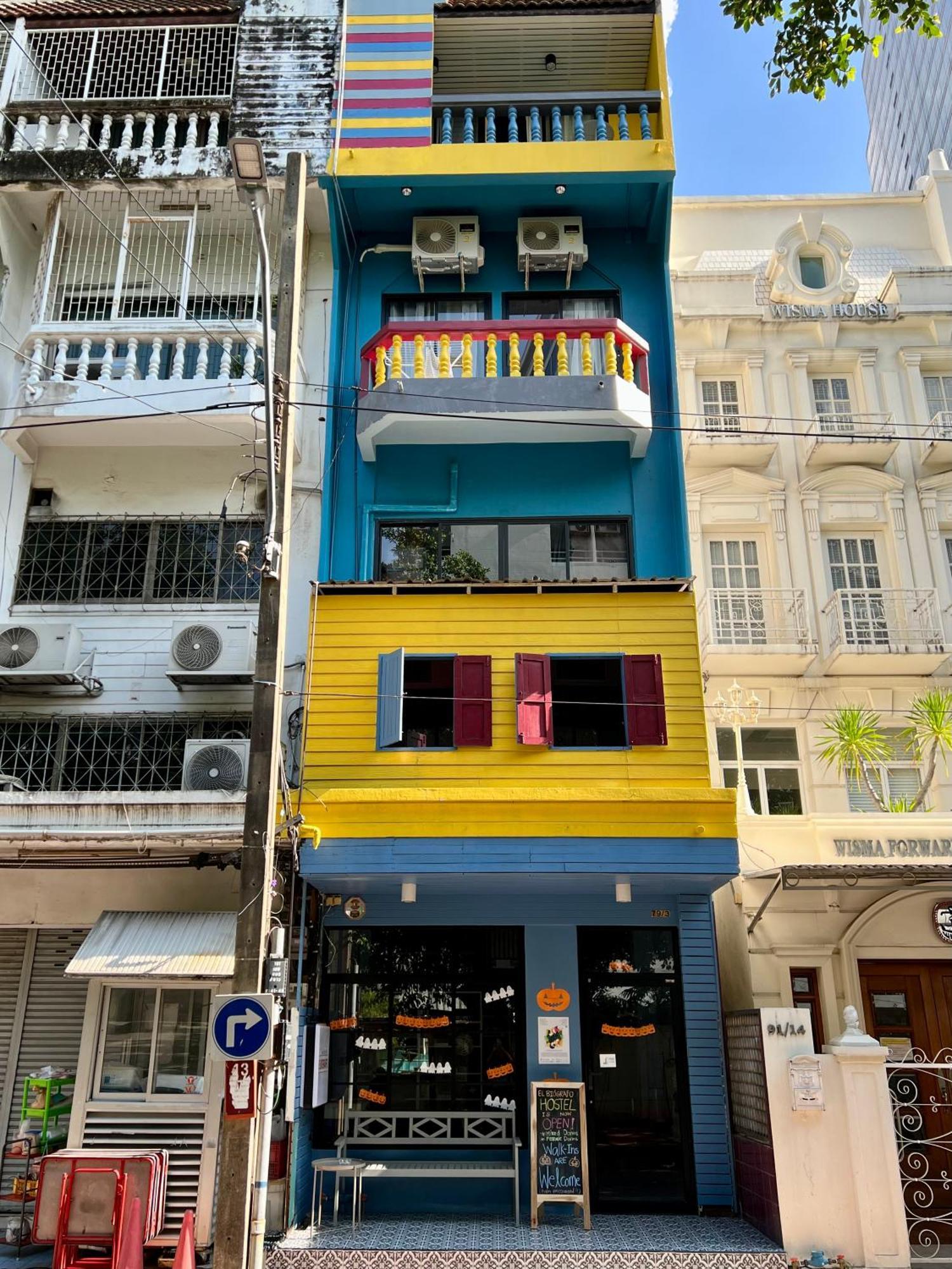 El Biografo Hostel Bangkok Exterior foto